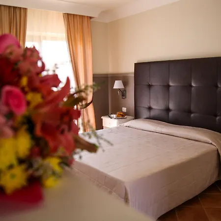Baia Di Ulisse Wellness & 4* San Leone