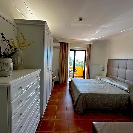 Baia Di Ulisse Wellness & Hotel San Leone