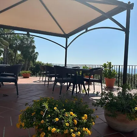 Baia Di Ulisse Wellness & Hotel