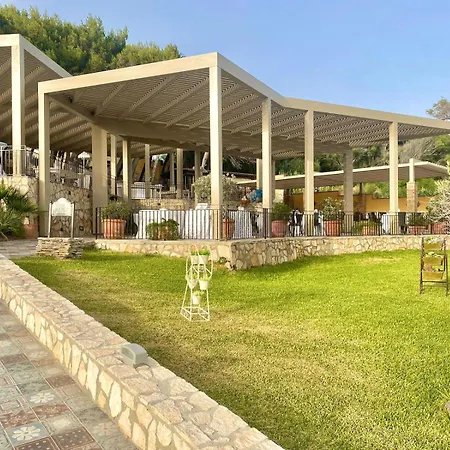 Hotel Baia Di Ulisse Wellness & 4*
