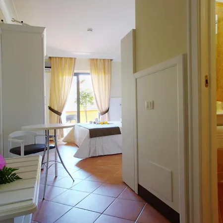 Baia Di Ulisse Wellness & Hotel 4*