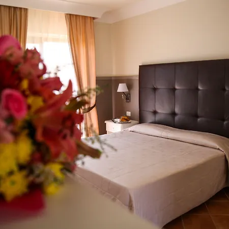 Baia Di Ulisse Wellness & Hotel