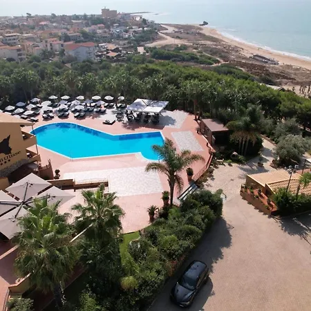 Hotel Baia Di Ulisse Wellness & 4*