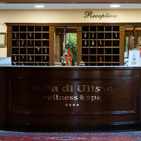 Baia Di Ulisse Wellness & 4* San Leone